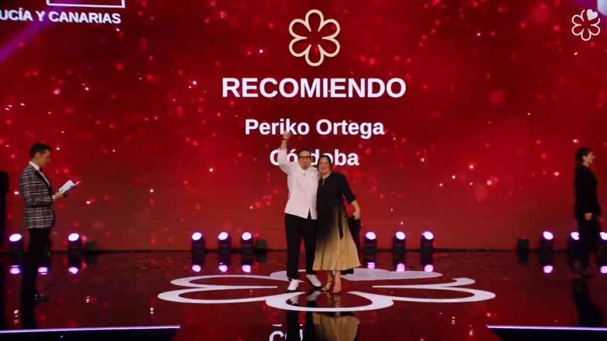 Periko Ortega, tras recoger su chaquetilla Michelin.