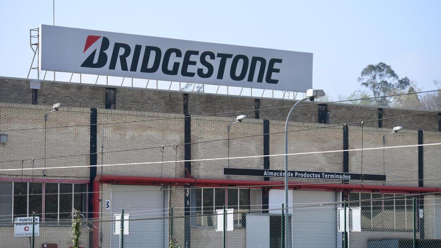 Exterior de la fábrica de Bridgestone