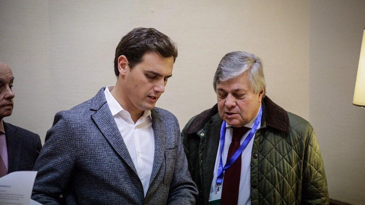 Rivera también lleva al Congreso el reconocimiento a Guaidó porque España "no puede estar a la cola"