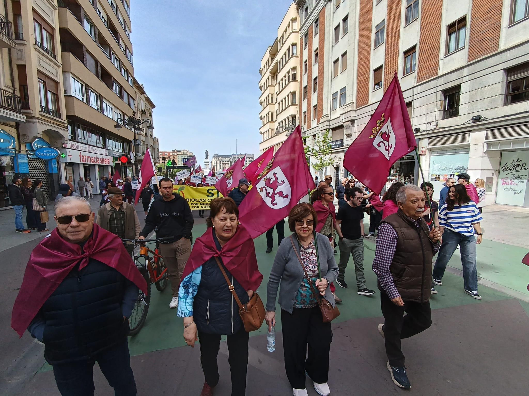 Cientos de personas exigen el 23 de abril el camino de 'León solo' y en libertad