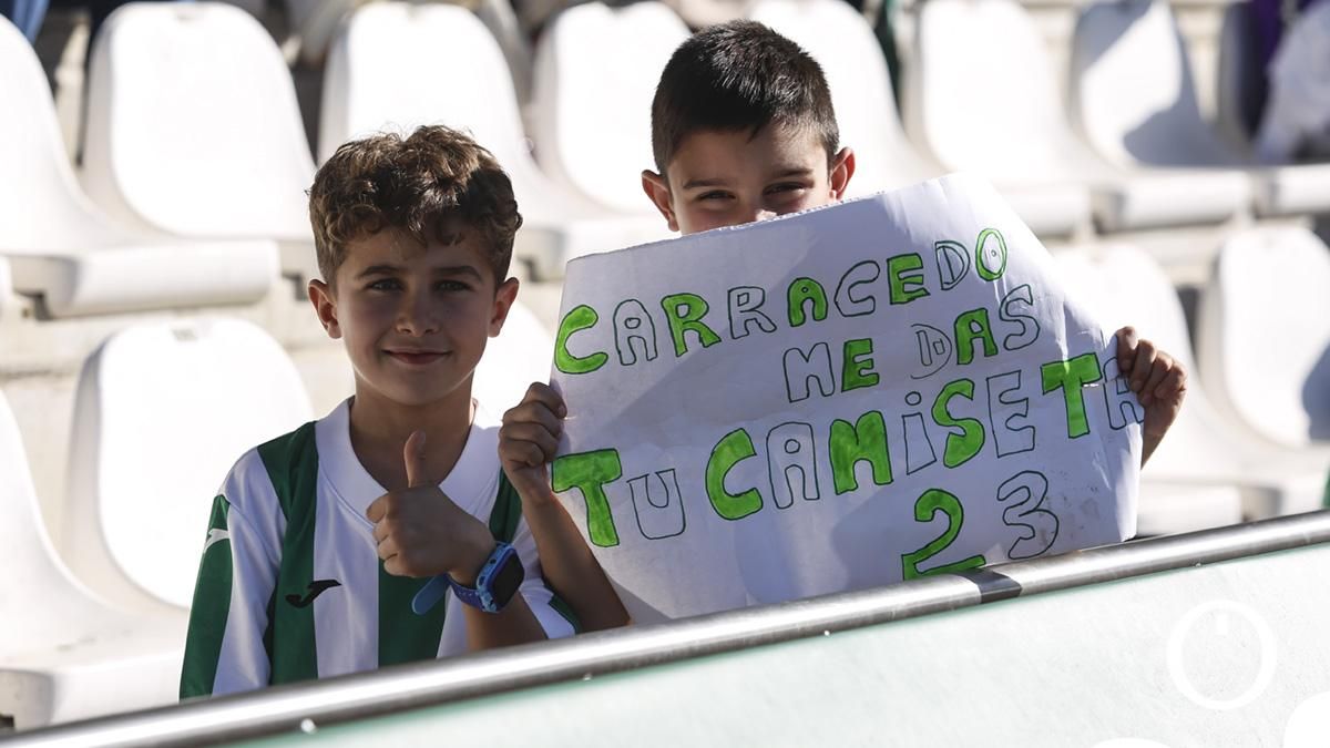 Grada Blanquiverde del Córdoba CF - SD Huesca