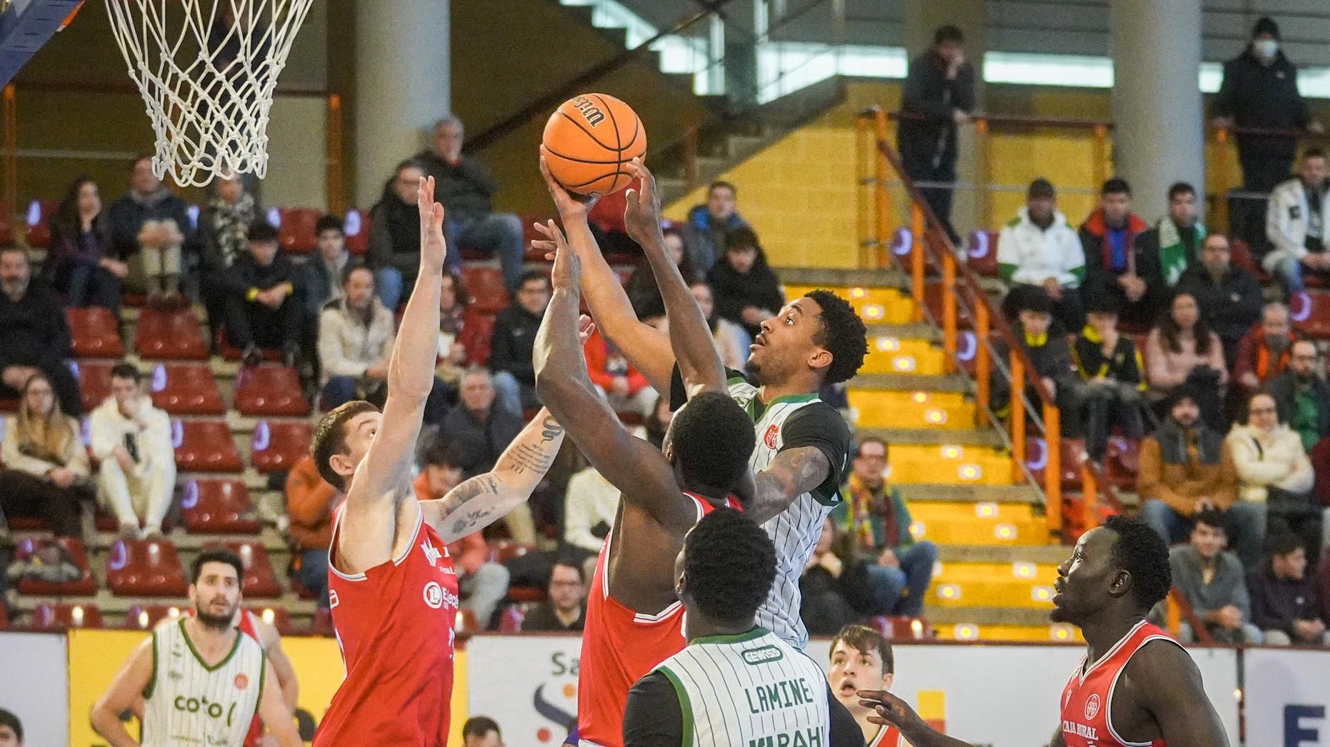 Coto Córdoba CB - Cultural y Deportiva Leonesa.