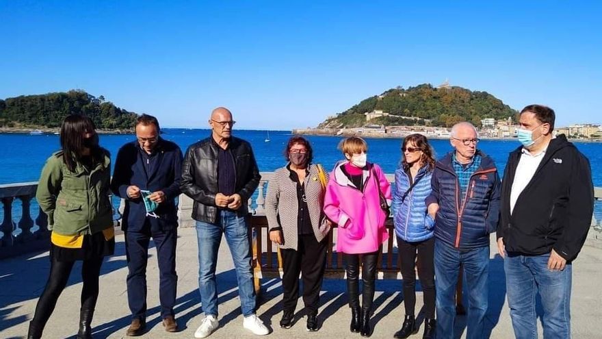 Marcha multitudinaria en Donostia por los derechos de los presos de ETA con el independentismo catalán como invitado