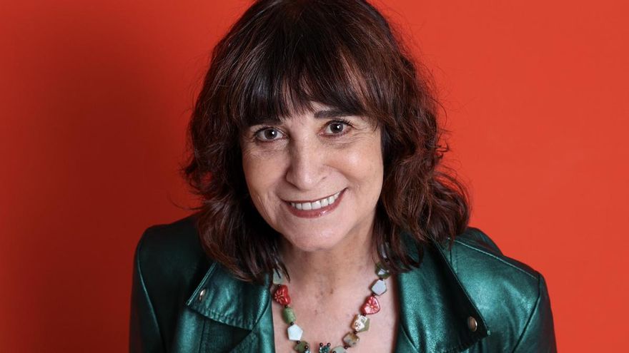 Rosa Montero: "El poder manipula a los jóvenes para utilizarles en su propio interés"