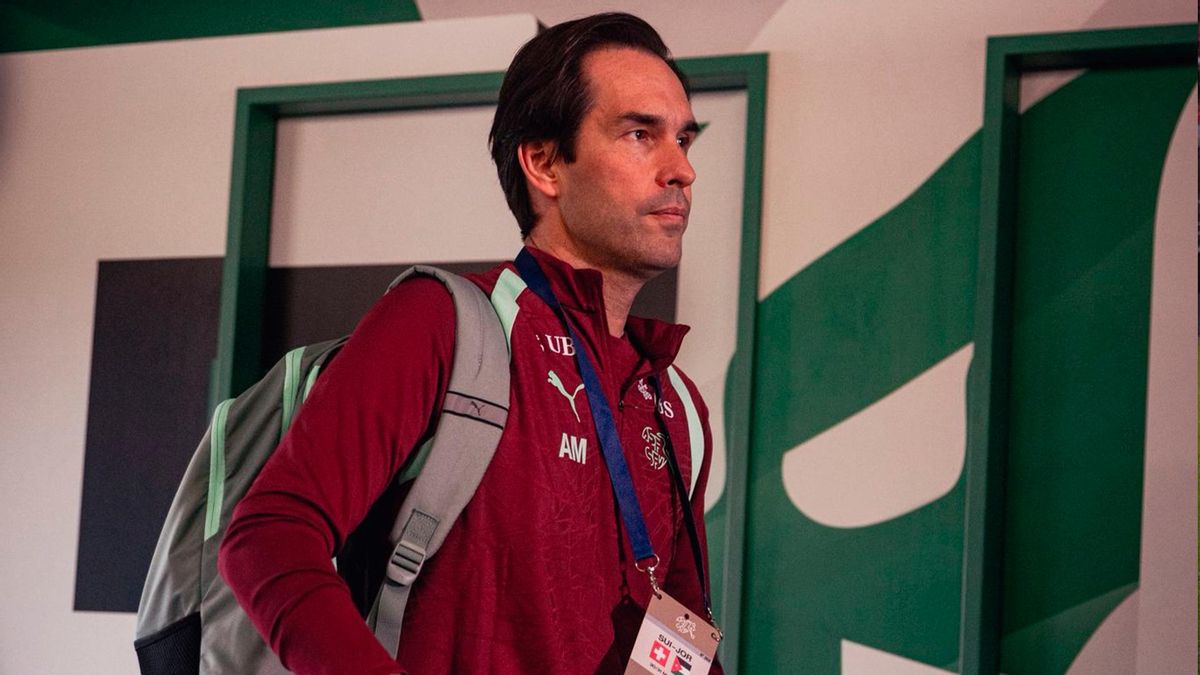 Antonio Molina, en una concentración de la selección