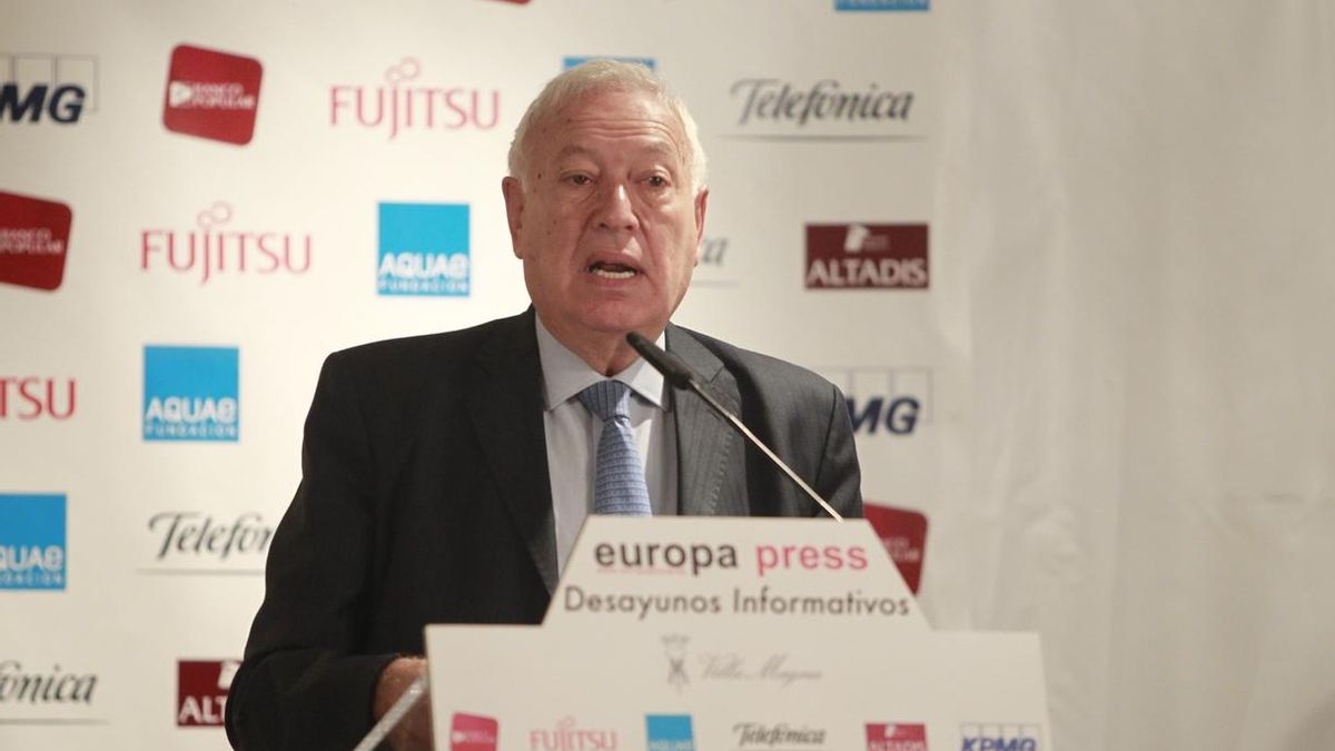 El ministro de Exteriores no descarta que Cataluña vea suspendida su autonomía.