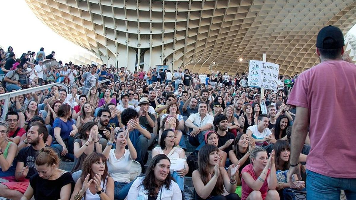 Asamblea en las Setas de Sevilla (Neftalí Vázquez)