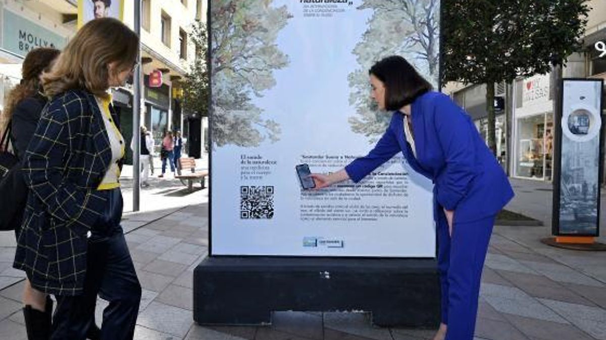 La alcaldesa de Santander presenta la campaña 'Santander suena a naturaleza'.