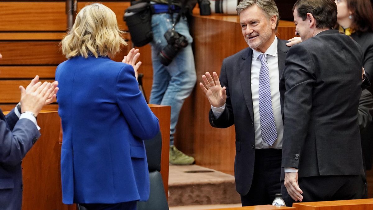 El secretario general del PP de Castilla y León, nuevo presidente del parlamento autonómico con el apoyo de Vox