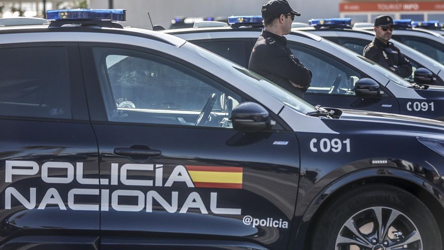La Audiencia de Sevilla pide investigar "adecuadamente" los abusos policiales y reabre el caso de la agresión a un joven