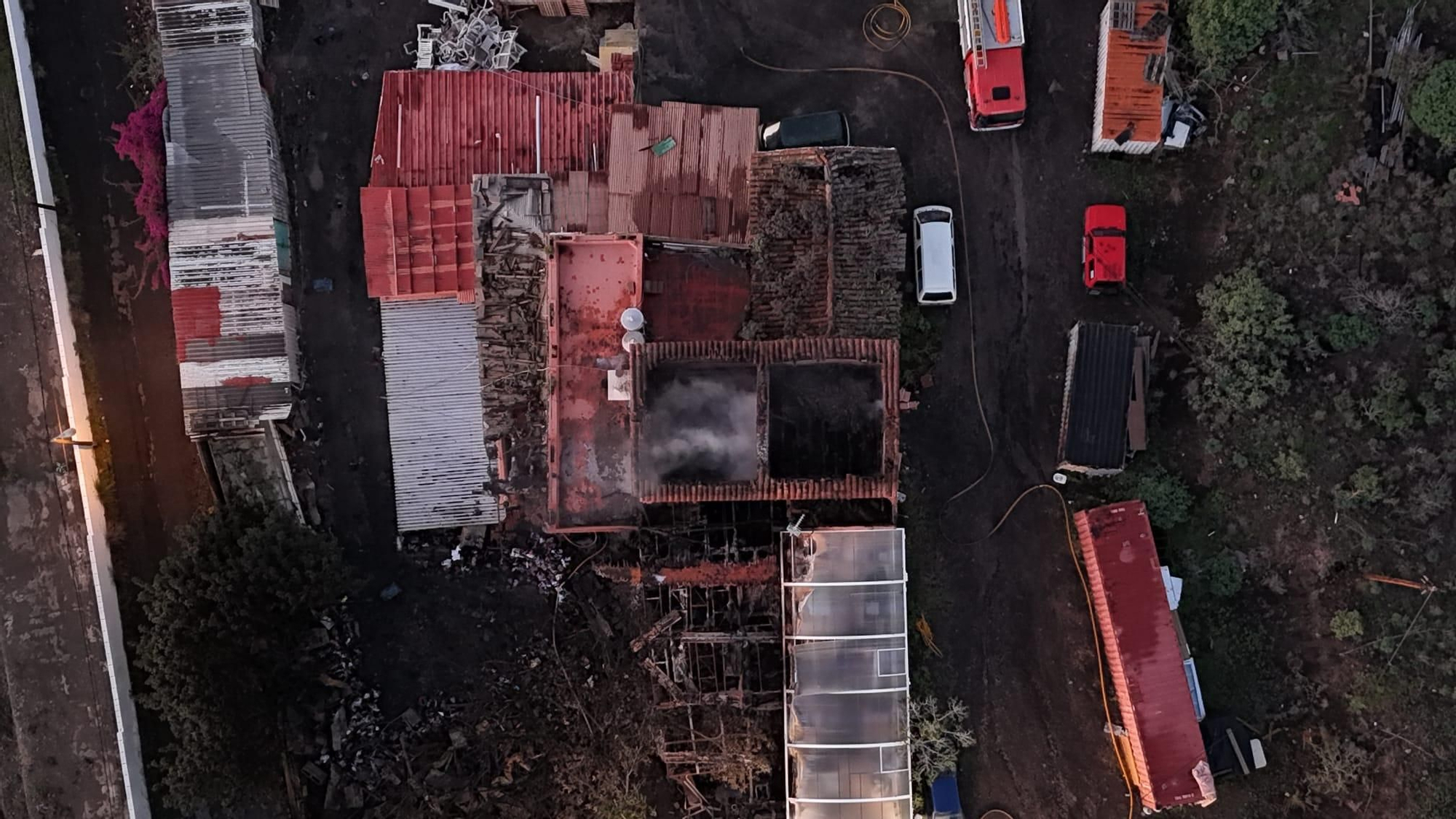 Vista aérea de la finca afectada por el fuego en Lomo Sabinal.
