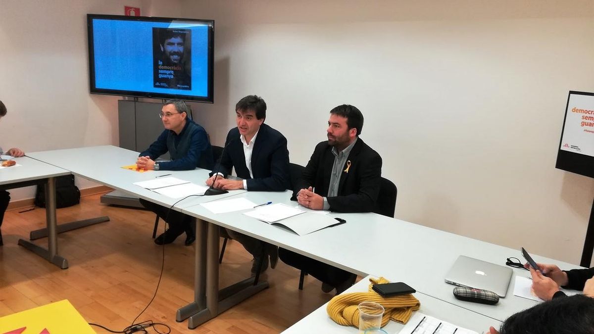 ERC dedica 1,8 millones a la campaña y 14.000 apoderados para evitar un "pucherazo"