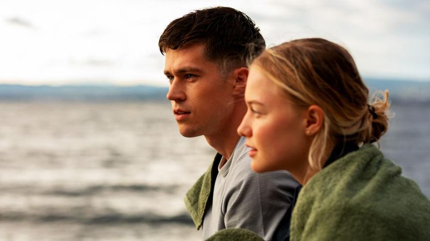 'Todo lo que amas', la serie que dispara en la conciencia mientras plantea si podrías enamorarte de un nazi