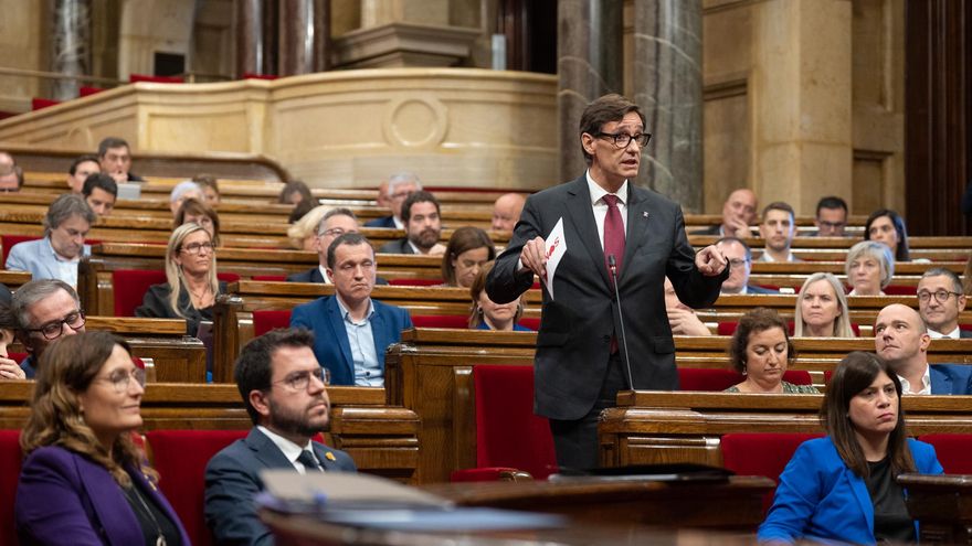 El primer secretario del PSC, Salvador Illa en una imagen de archivo, en el Parlament de Catalunya.