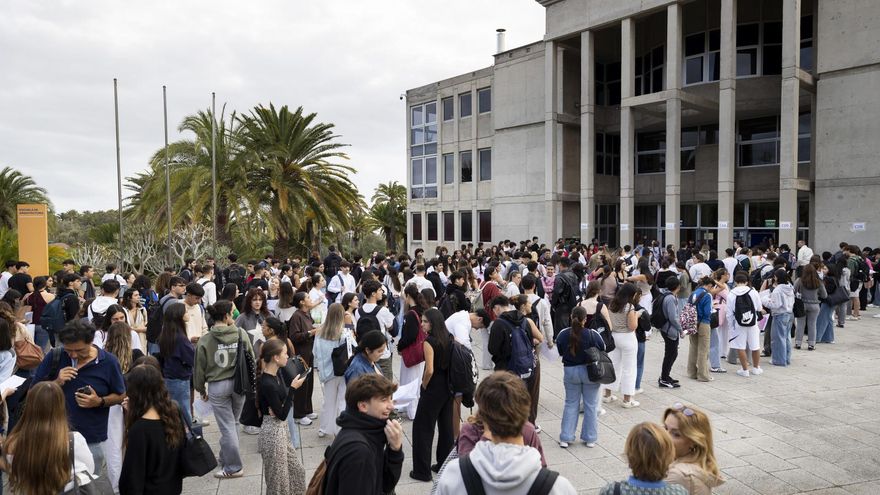 La PAU arranca en Canarias un día después que en la mayoría de España por el 'reto logístico'
