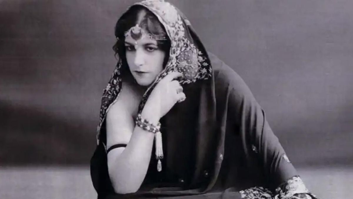 La fascinante y viajera vida de la malagueña Anita Delgado: de modesta bailarina a maharaní en la India