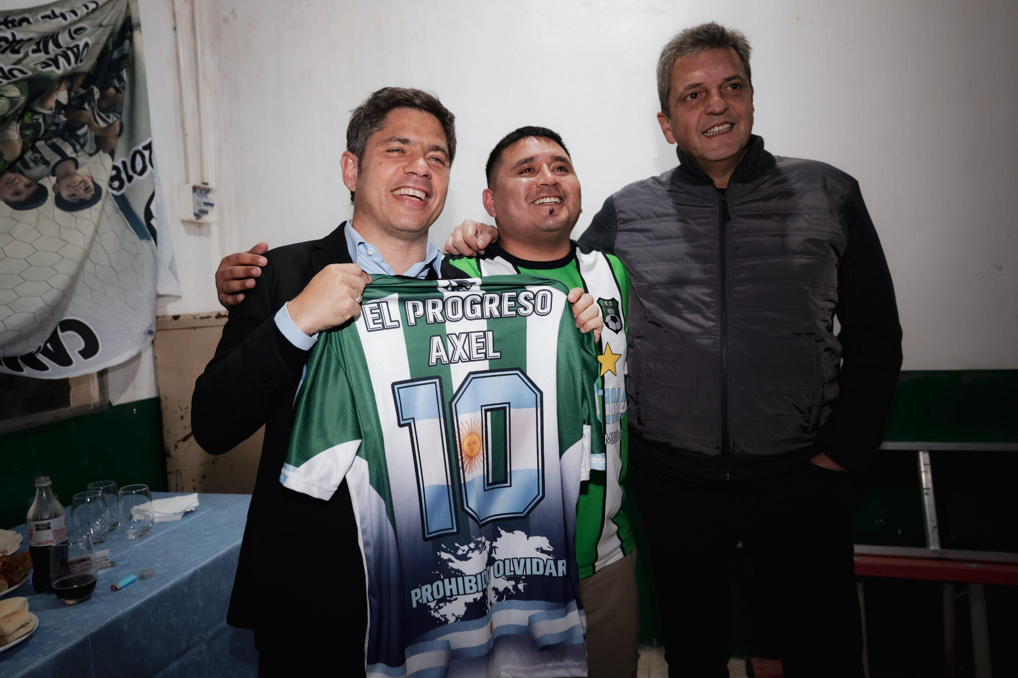 El referente del Frente Renovador Sergio Massa acompañó al gobernador bonaerense