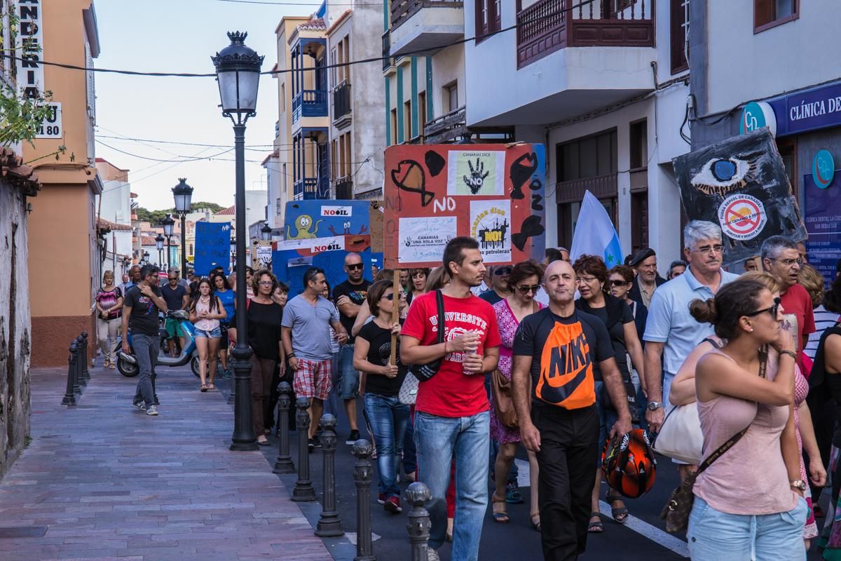 Manifestación contra las prospecciones en San Sebastián