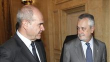 El PSOE intenta aparentar normalidad ante la declaración de Griñán en el Supremo