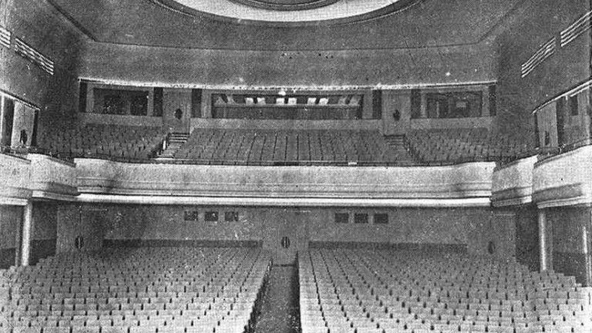 Interior del Cine Góngora en la década de 1950