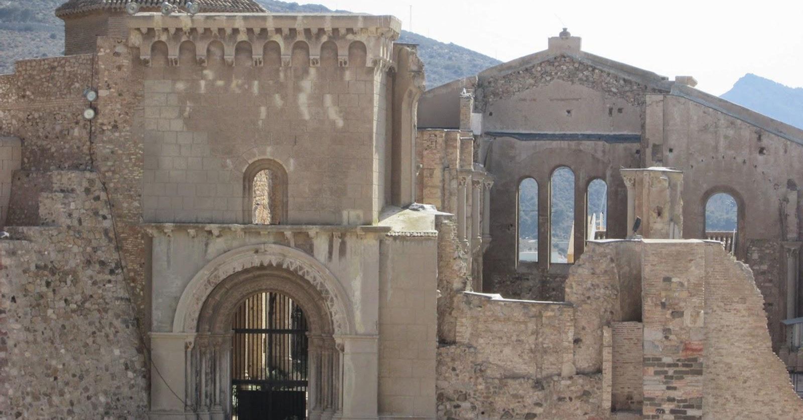 Sobre la rehabilitación de la Catedral Antigua de Cartagena