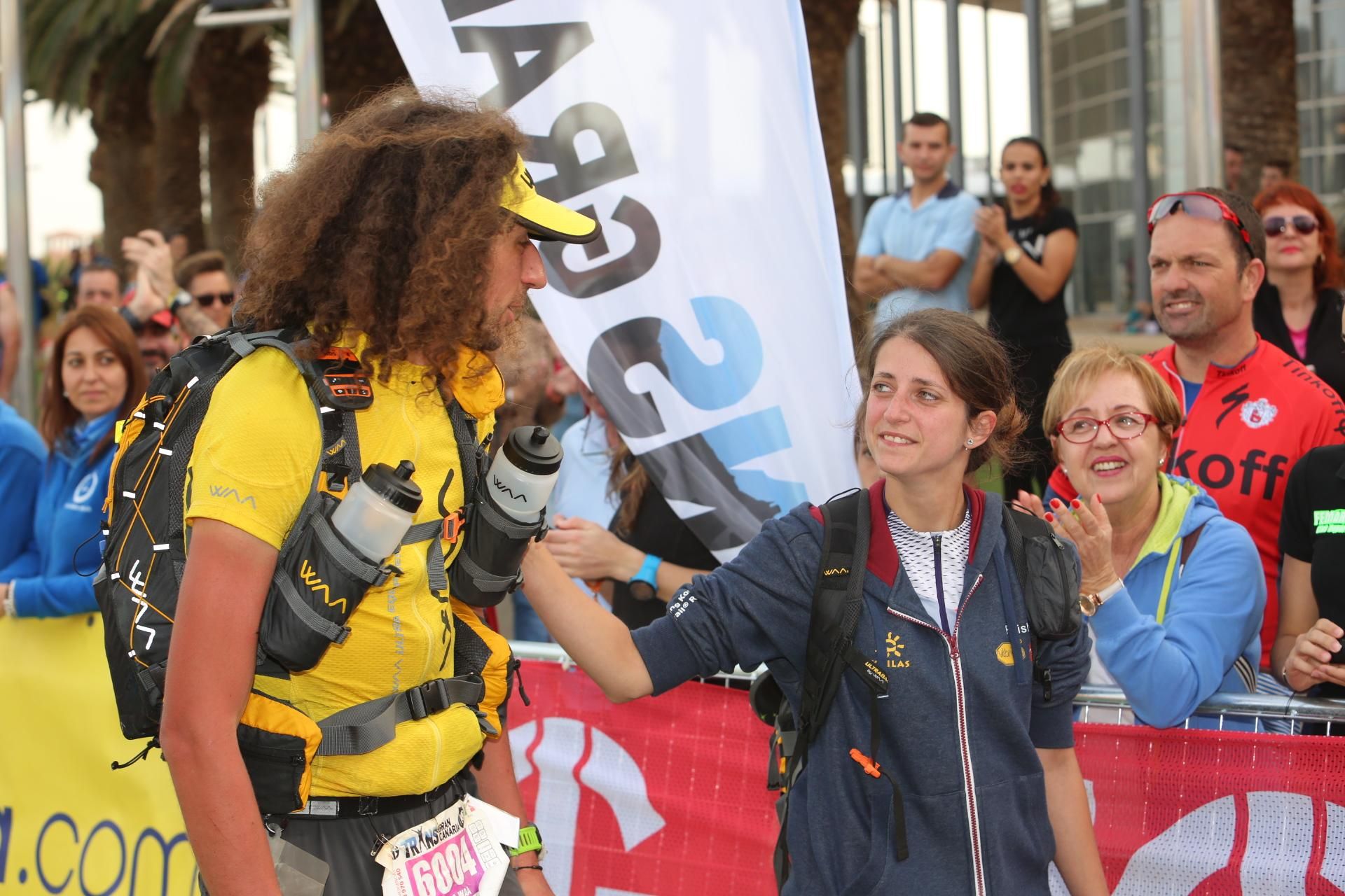 Entrada a meta de Peter Kienzl y Luca Papi. Alejandro Ramos.