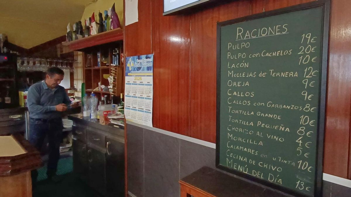 Cierra el Caballo Rojo: León pierde uno de sus bares y casas de comida casera con décadas de historia familiar