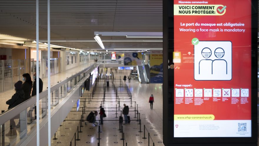 Imagen de archivo de la terminal del aeropuerto de Ginebra, Suiza. EFE/EPA/LAURENT GILLIERON