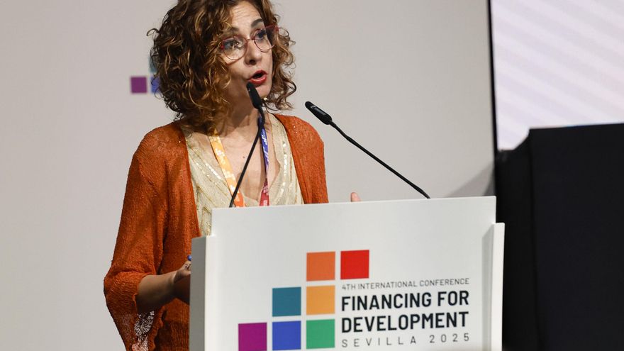 Bruselas recorta 1.100 millones del quinto pago a España por incumplir varios compromisos