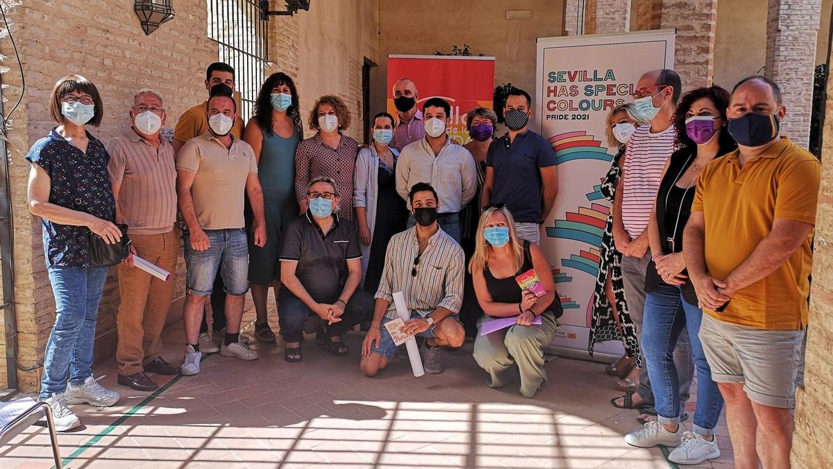 Presentación del Mes de la Diversidad Sexual en Sevilla.