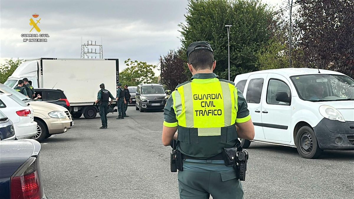 Conducir sin carné en La Rioja: más de 100 conductores han sido interceptados por la Guardia Civil en cinco meses