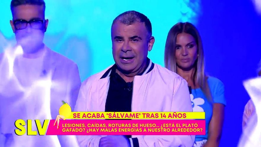 'Sálvame' exorciza el plató para quitar su 'gafe' antes del final: "No queremos que los siguientes inquilinos tengan excusa"
