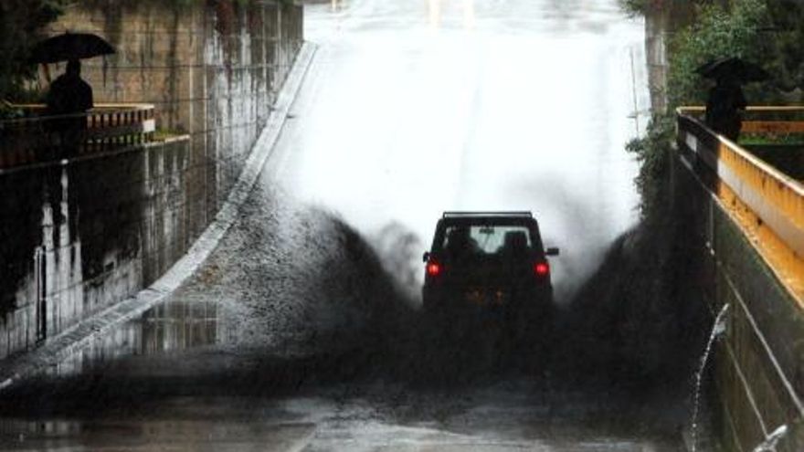 César Sánchez/Ical. Temporal de viento y lluvia en Ponferrada