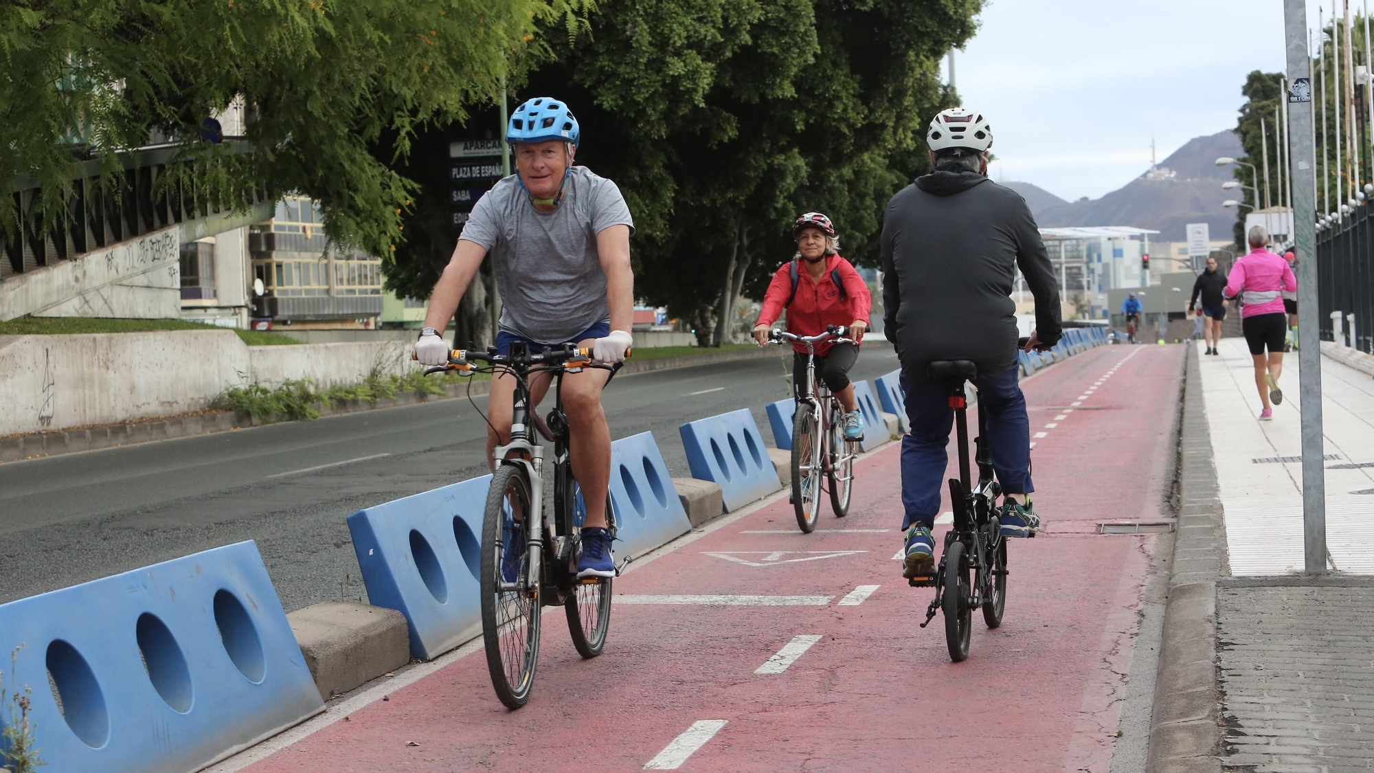 Primer día de alivio del confinamiento en Las Palmas de Gran Canaria. (Alejandro Ramos)