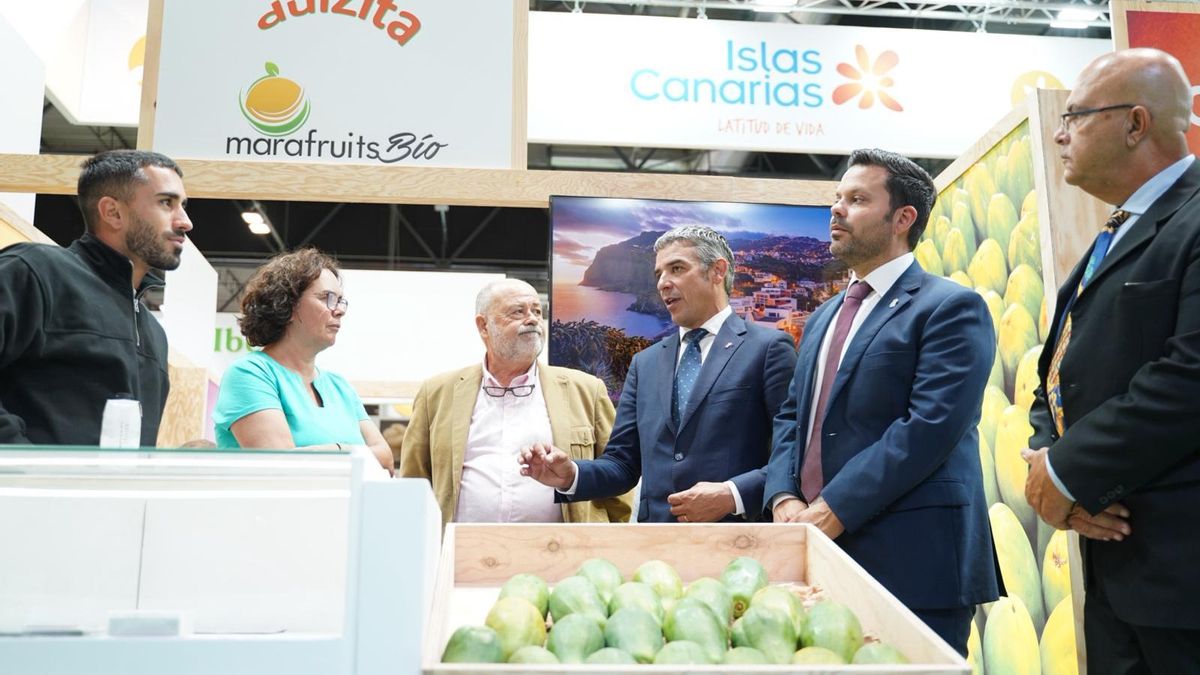 Quintero, en el stand de Canarias en la feria Fruit Attraction.