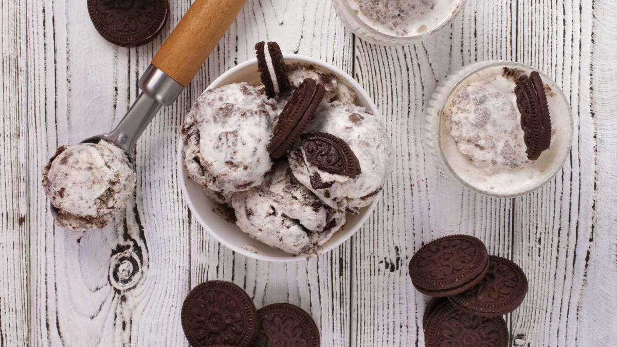 Helado de yogur (griego o natural) y chocolate