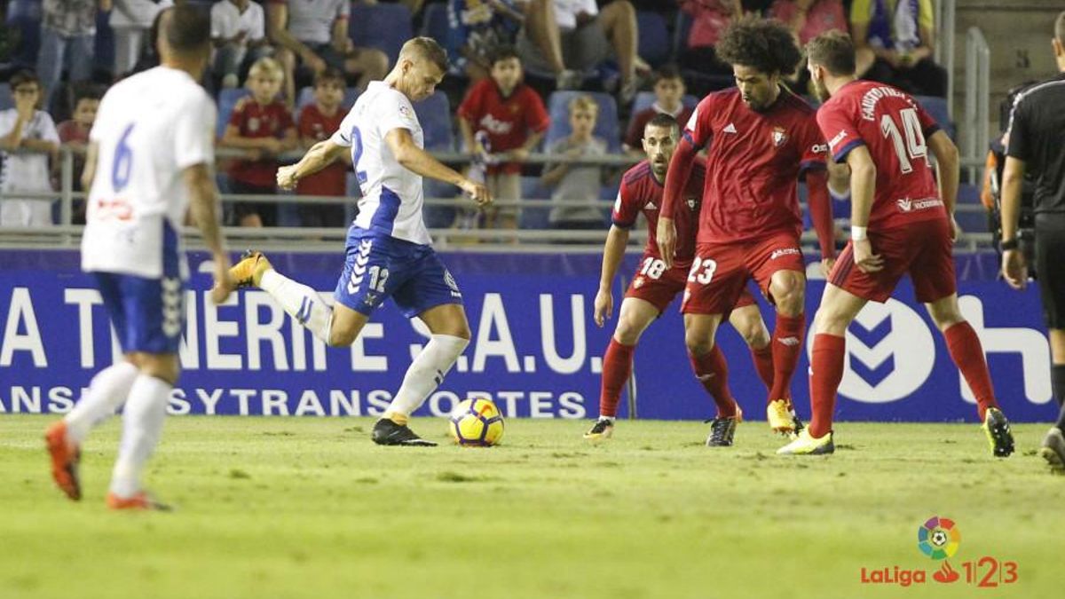 Jugadores del Osasuna, en un reciente partido