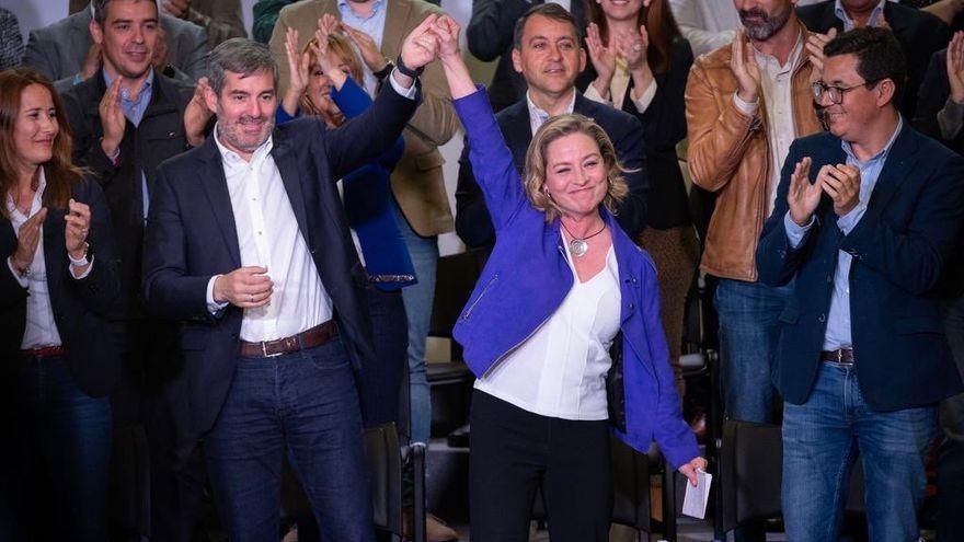 El expresidente del Gobierno de Canarias, Fernando Clavijo, y la actual diputada de Coalición Canaria en el Congreso, Ana Oramas, en una imagen de archivo