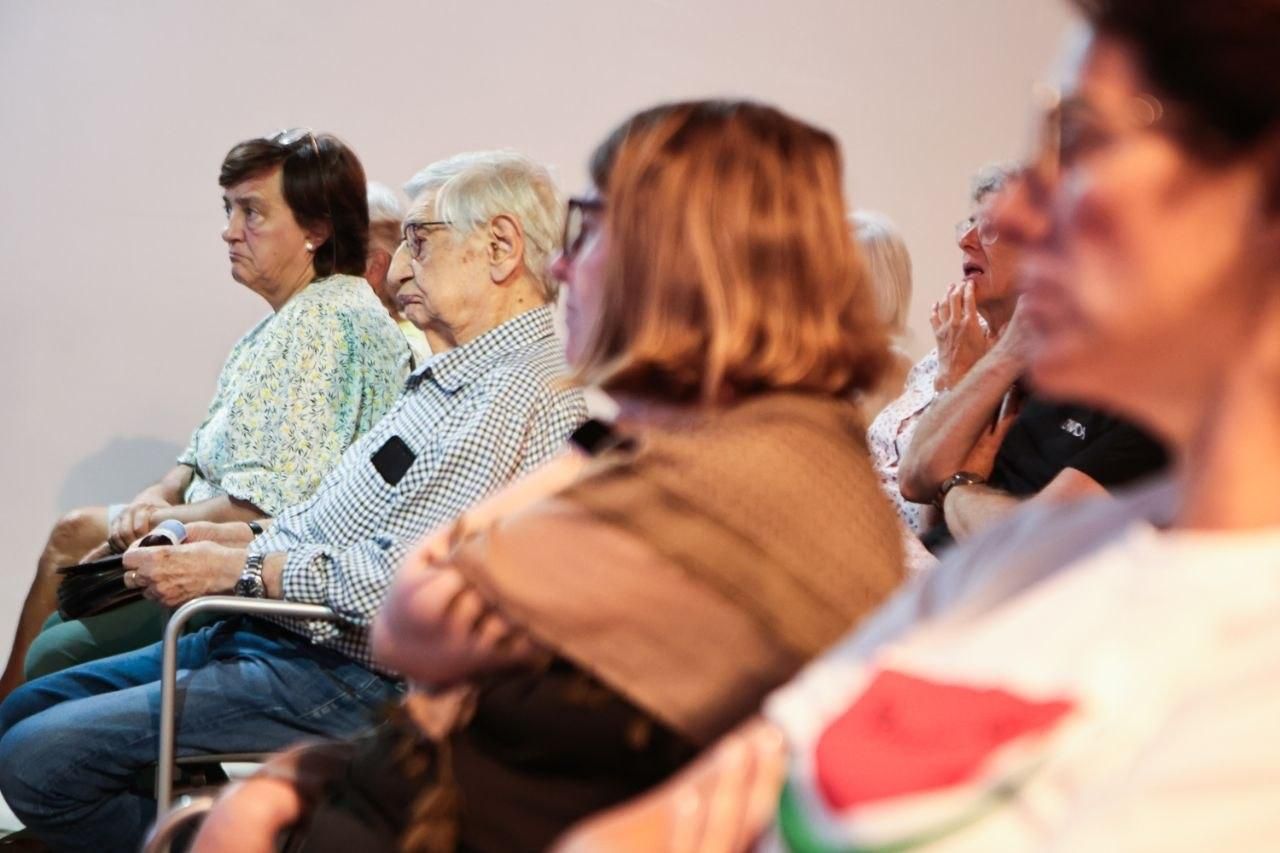 Parte de los asistentes al encuentro de UNRWA Illes Balears