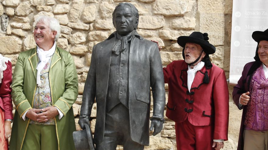 Goya vuelve a Fuendetodos en bronce con una escultura de Antonio López y Andrés Ibáñez