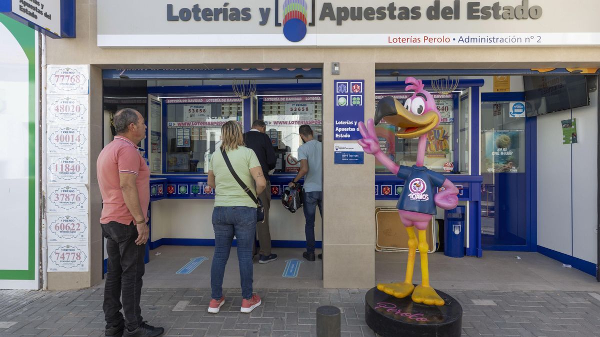 Fachada de la administración de lotería número 2 de San Pedro del Pinatar