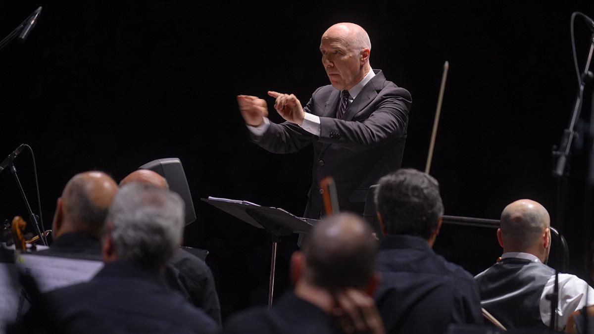 Homenaje a Manolo Sanlúcar en el inicio del Festival de la Guitarra