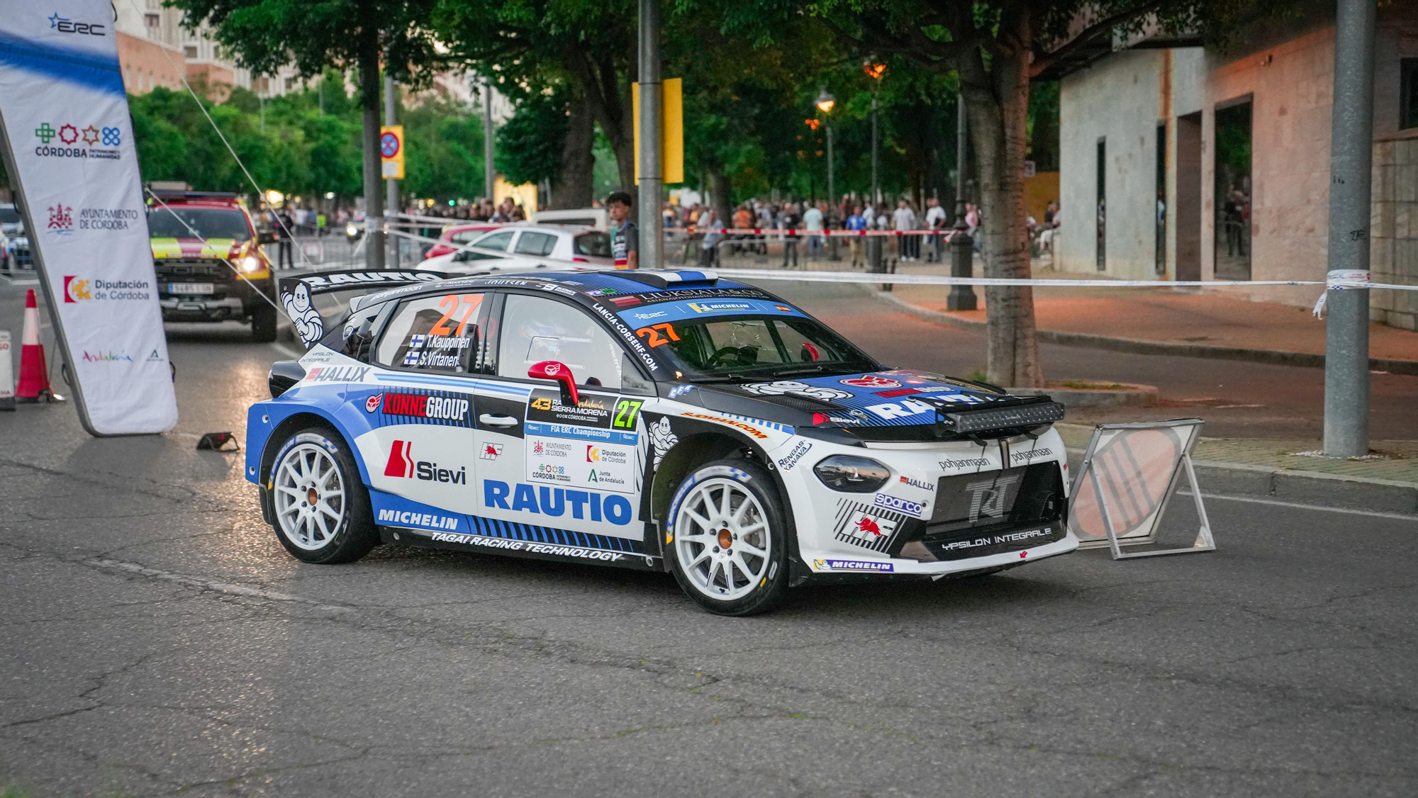Tramo urbano del Rally Sierra Morena