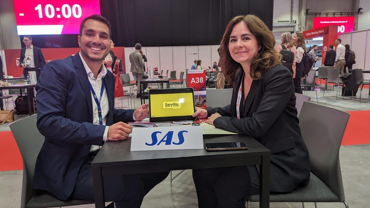Representantes de Sevilla City Office, en el evento Routes Europa que se celebra en Lodz (Polonia).