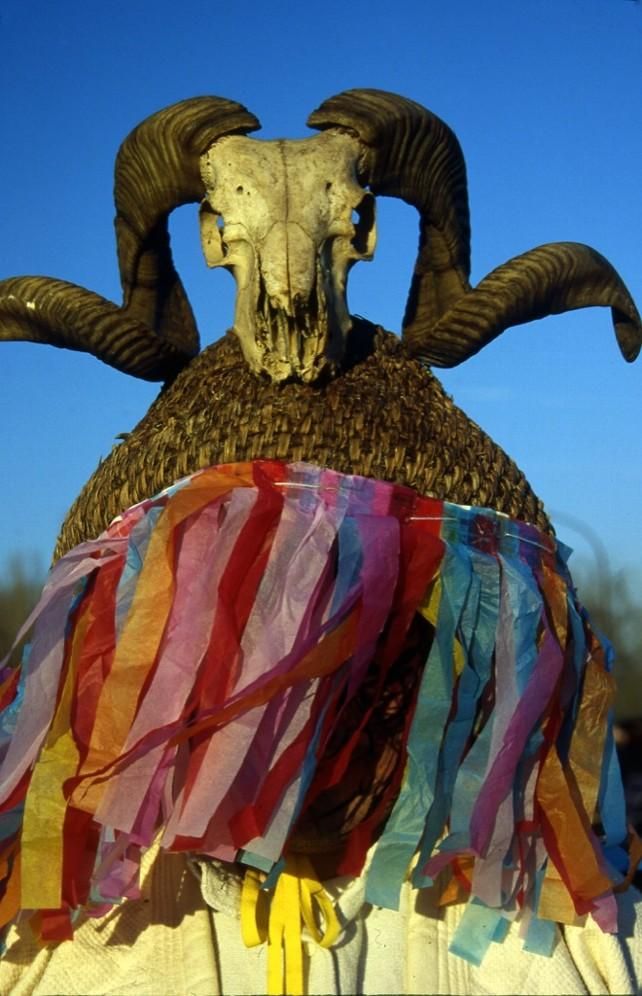 Detalle personaje Antruejo de Carrizo en 1997. Foto: Miguel Sánchez y Puri Lozano