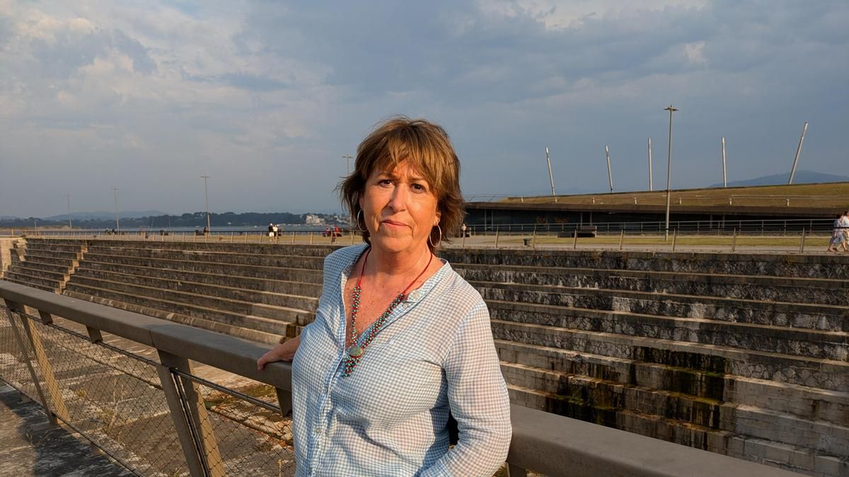 Ana García Negrete, poeta: "Nosotros solo estamos de paso y la naturaleza, a la que necesitamos para vivir sin tener que arrasarla, se pertenece a sí misma"
