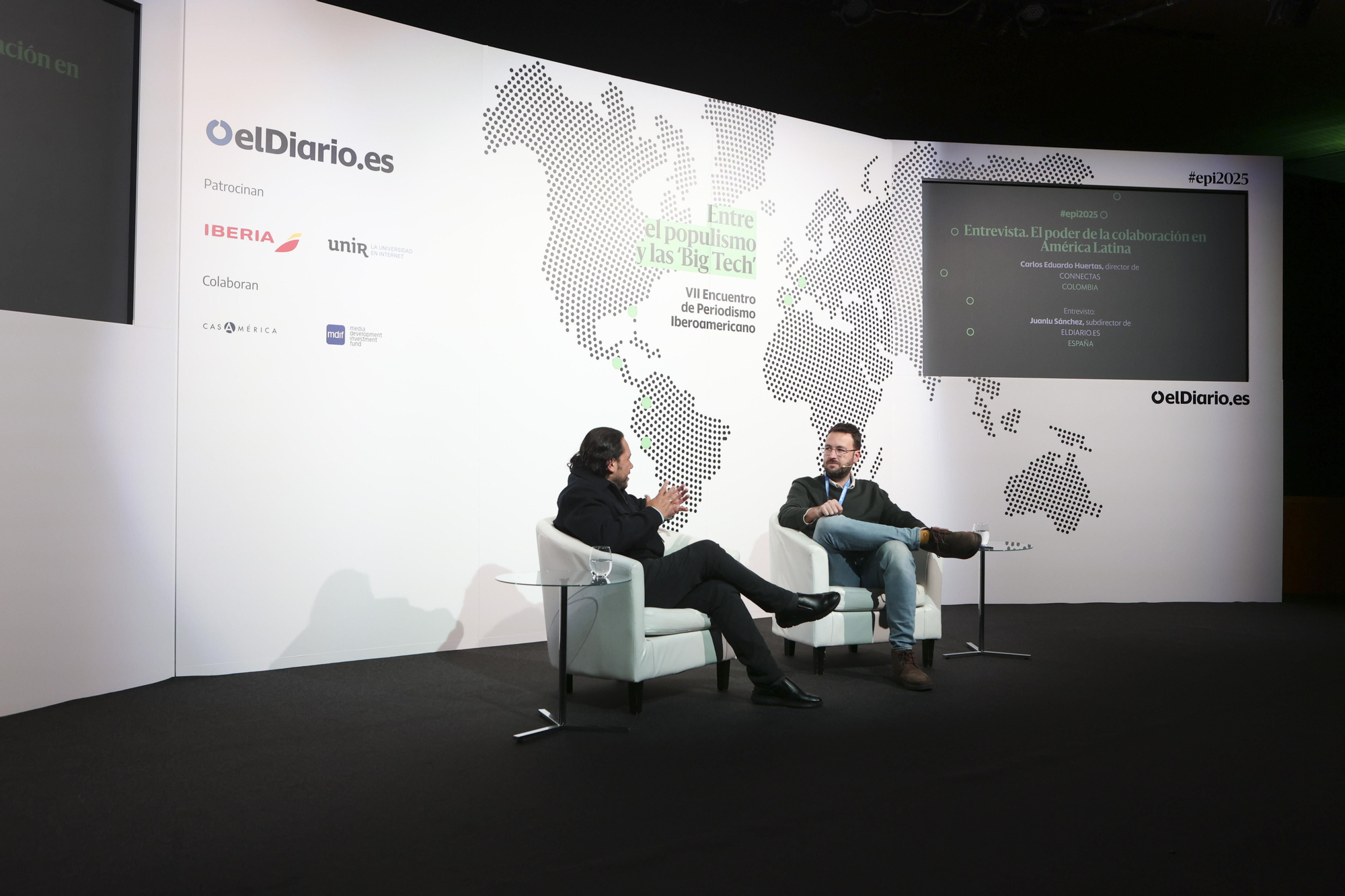 Entrevista: "El poder de la colaboración en América Latina", con Carlos Eduardo Huertas, director de Connectas, y Juanlu Sánchez, subdirector de elDiario.es