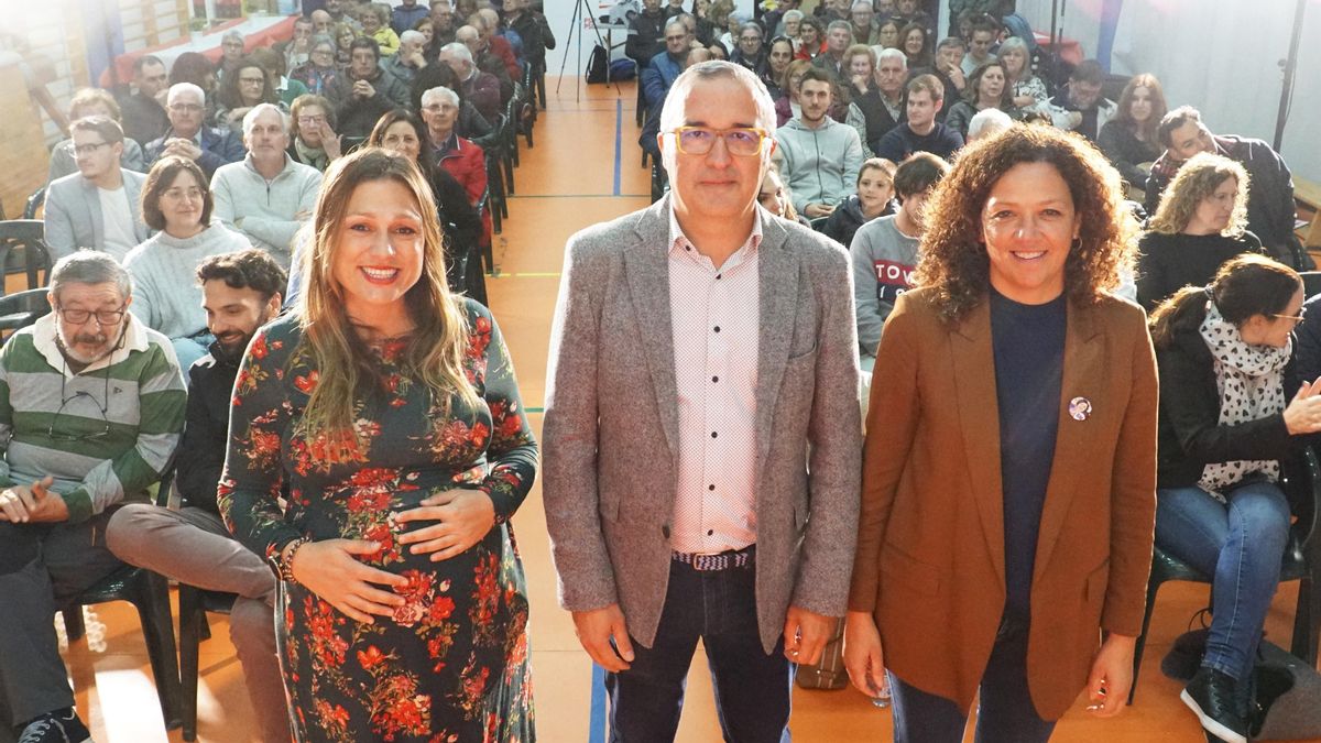 Pep Lluis Urraca anuncia ante más de 100 personas su candidatura a la alcaldía de Santa Eugènia en 2023.