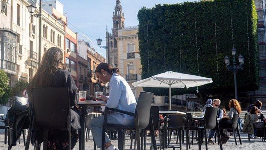 Tiempo fresco con chubascos en el oriente andaluz y sol en el resto