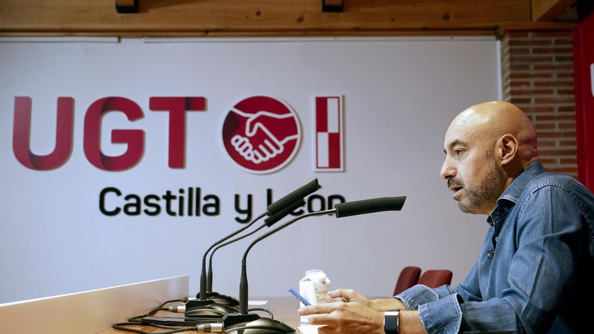 UGT afea que los presupuestos de Mañueco sean una "barra libre para las empresas"